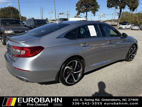 Used 2020 Honda Accord Sport image 29