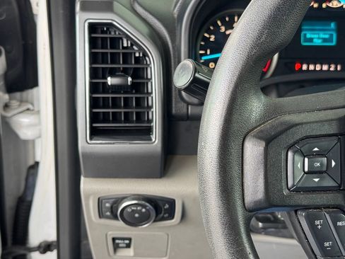 Used 2018 Ford F150 XLT RWD image 35