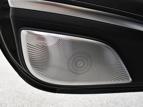 Used 2015 Mercedes-Benz S 63 AMG 4MATIC Coupe image 22