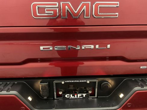 Used 2022 GMC Sierra 2500 Denali image 26
