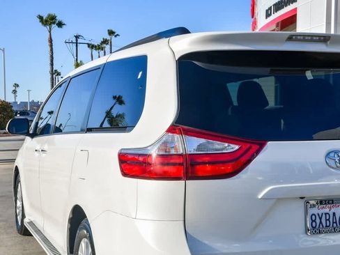 Certified 2017 Toyota Sienna XLE w/ XLE Navigation Package image 6