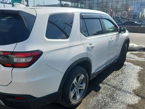 Certified 2024 Honda Pilot EX-L image 3