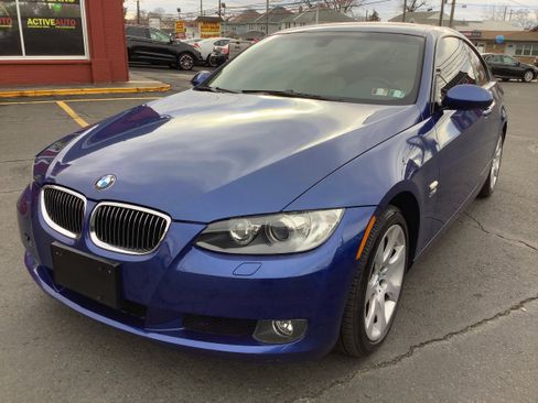 Used 2009 BMW 328i xDrive Coupe image 4