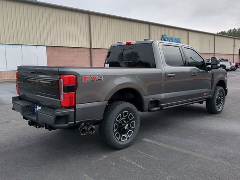 Used 2025 Ford F250 Platinum AWD/4WD image 5