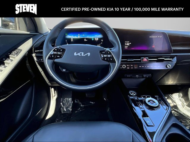 Certified 2024 Kia Niro Wind w/ Wind Preserve Package FWD image 9