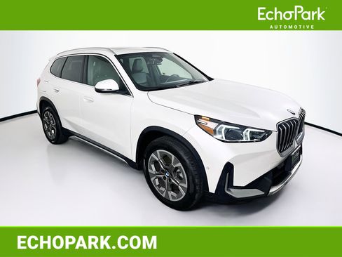 Used 2025 BMW X1 xDrive28i image 1