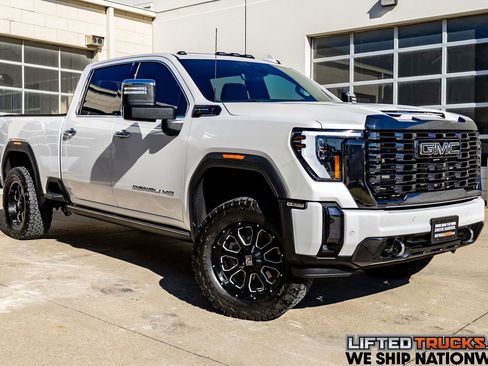 Used 2024 GMC Sierra 2500 Denali Ultimate image 1