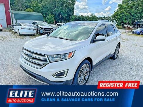Used 2018 Ford Edge Titanium w/ Equipment Group 302A FWD image 4