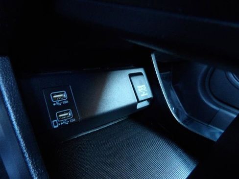 Used 2019 Honda HR-V Sport image 25