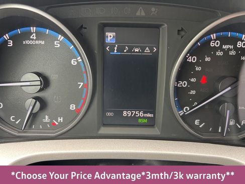 Used 2018 Toyota RAV4 XLE image 43