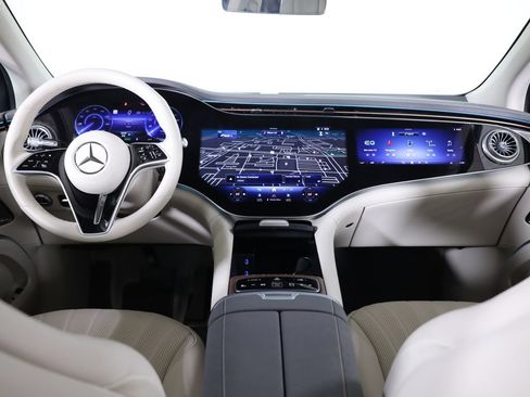 Used 2025 Mercedes-Benz EQS 450+ 4MATIC SUV image 43