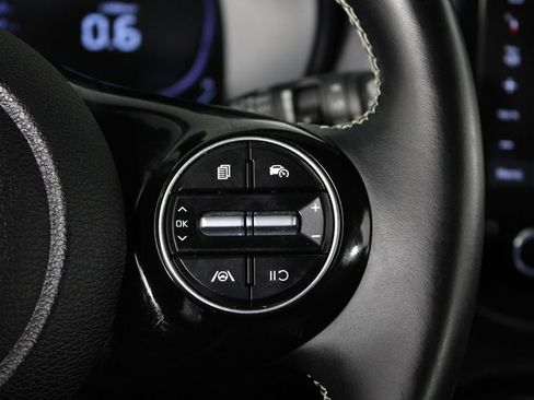 Used 2023 Kia Soul GT-Line FWD image 26