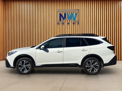 Used 2022 Subaru Outback Limited image 26