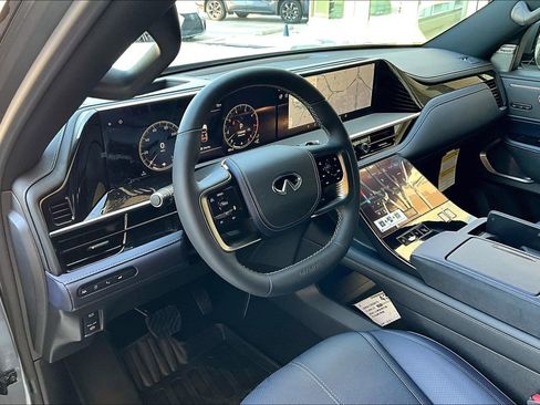 New 2026 INFINITI QX80 4WD image 21