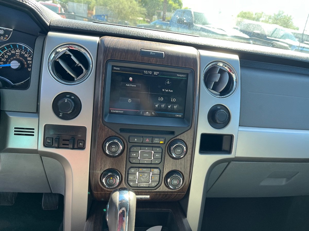 Used 2013 Ford F150 Lariat w/ Luxury Equipment Group RWD image 9
