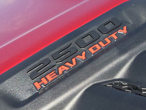 New 2026 RAM 2500 Laramie w/ Night Edition AWD/4WD image 8