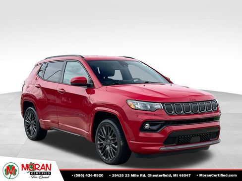 Used 2022 Jeep Compass Limited AWD/4WD image 7