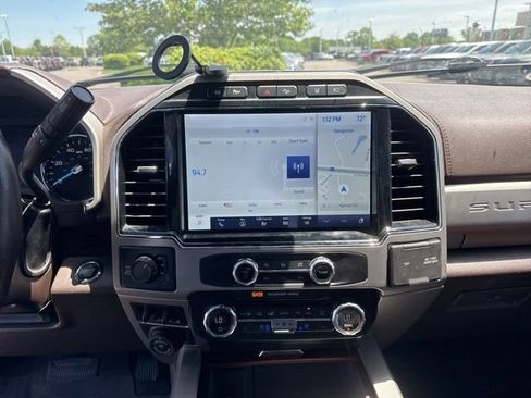 Used 2022 Ford F250 King Ranch w/ King Ranch Ultimate Package AWD/4WD image 18