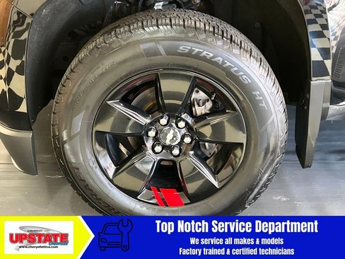 Used 2019 Chevrolet Colorado LT w/ Redline Special Edition image 5