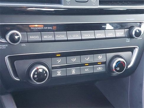 Used 2018 Kia Optima LX w/ 17" Alloy Wheels Package image 26