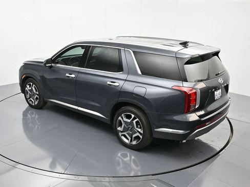 Used 2024 Hyundai Palisade Limited image 38