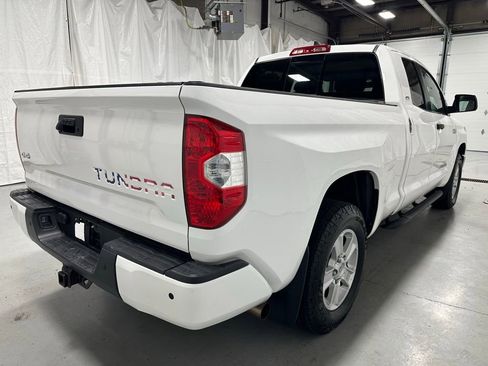 Used 2021 Toyota Tundra SR5 w/ Convenience Package AWD/4WD image 7