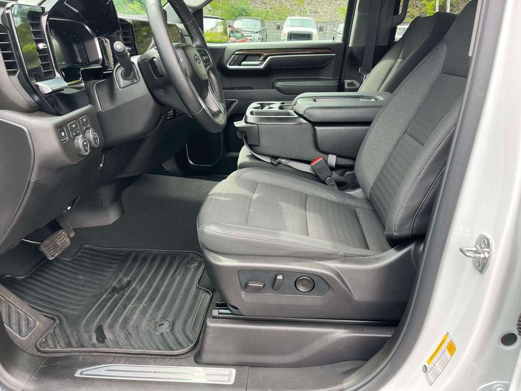 Used 2026 Chevrolet Silverado 1500 RST AWD/4WD image 27
