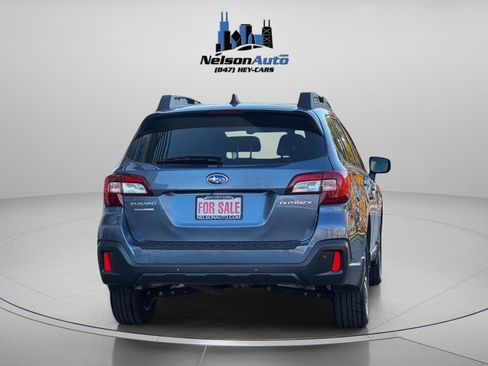 Used 2018 Subaru Outback 2.5i Limited image 4