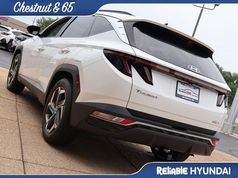 Used 2024 Hyundai Tucson SEL w/ Convenience Package FWD image 4