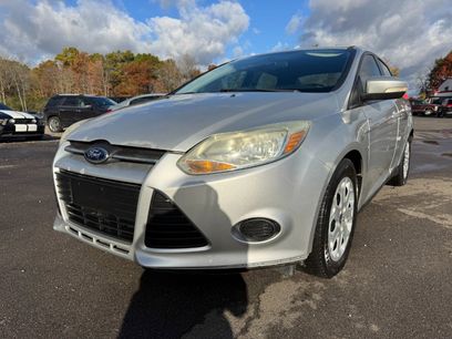 Used 2013 Ford Focus SE w/ SE Winter Pkg