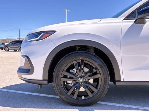 Certified 2026 Honda HR-V Sport image 14