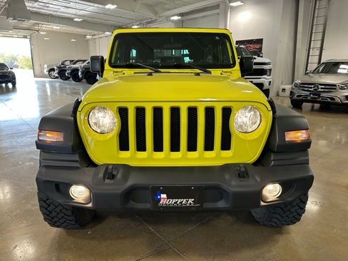 Used 2023 Jeep Wrangler Unlimited Sport image 2