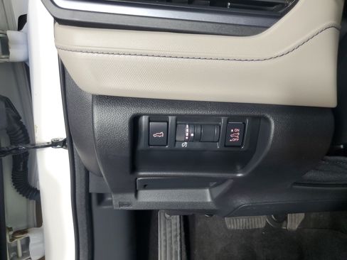 Used 2026 Subaru Forester Limited AWD/4WD image 27