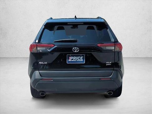 Used 2023 Toyota RAV4 XLE image 6