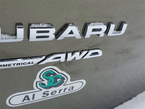 Certified 2025 Subaru Outback Limited image 6