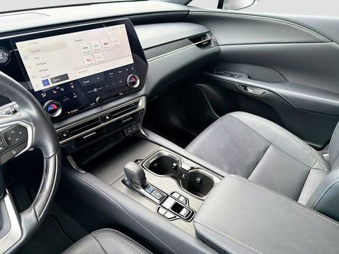 Certified 2023 Lexus RX 350 Premium Plus w/ Cold Area Package AWD/4WD image 22