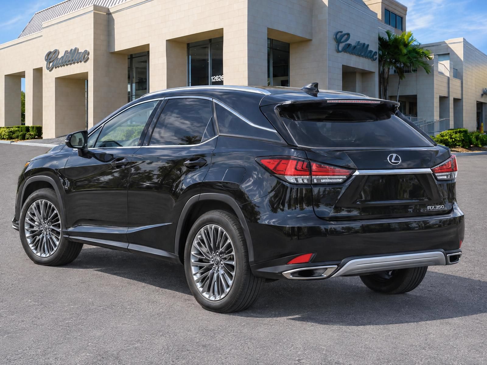 Used 2022 Lexus RX 350 FWD w/ Luxury Package image 3