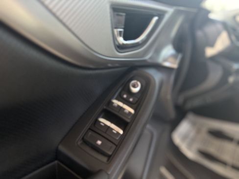 Used 2021 Subaru Crosstrek 2.5i Limited image 14