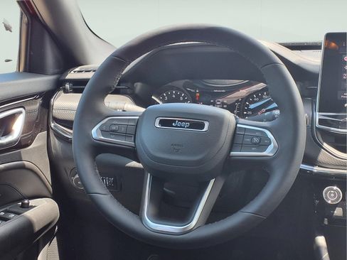 New 2026 Jeep Compass Latitude AWD/4WD image 9