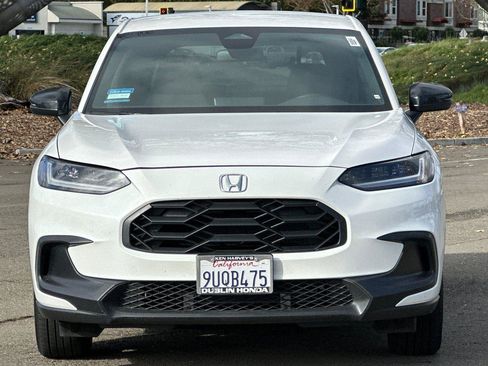 Used 2025 Honda HR-V Sport image 9