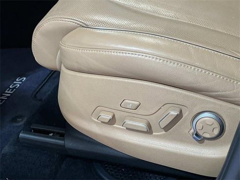 Used 2022 Genesis GV80 3.5T Advanced + image 30