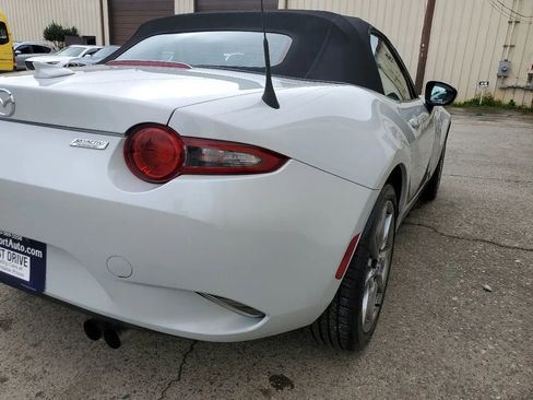 Used 2016 MAZDA MX-5 Miata Grand Touring image 8