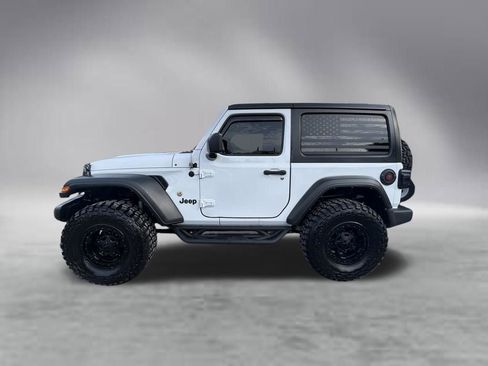 Used 2022 Jeep Wrangler Sport AWD/4WD image 8