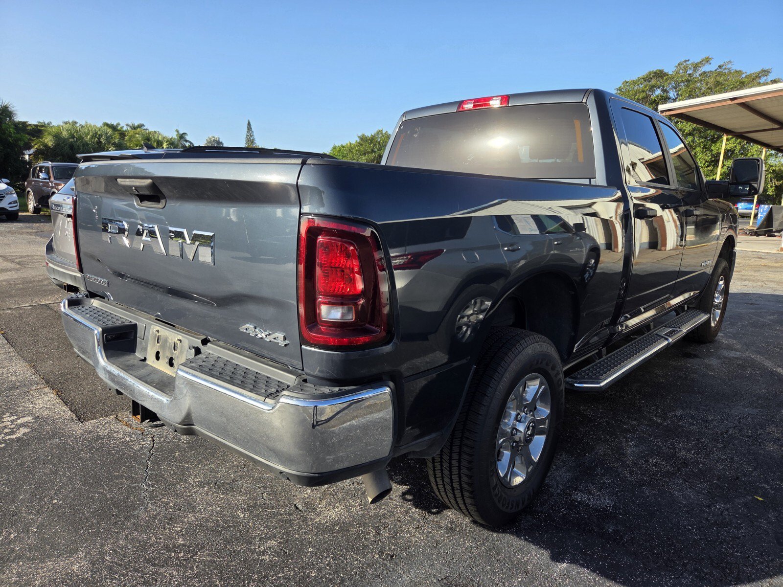 Used 2025 RAM 2500 Big Horn AWD/4WD image 4