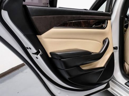 Used 2018 Cadillac CTS Premium Luxury image 41