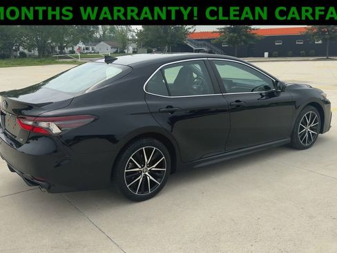 Used 2021 Toyota Camry SE image 8