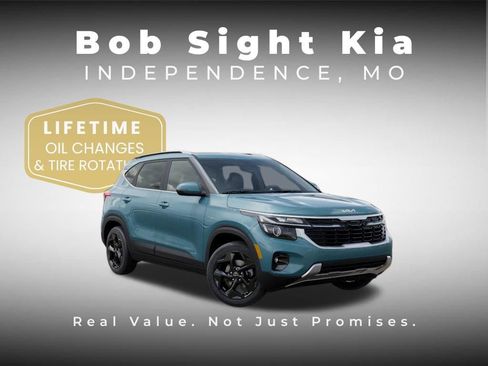 New 2026 Kia Seltos EX FWD image 8