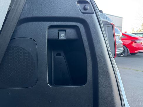 Certified 2024 Honda Odyssey Touring image 34