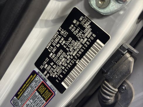 Used 2022 Kia Sorento SX image 41