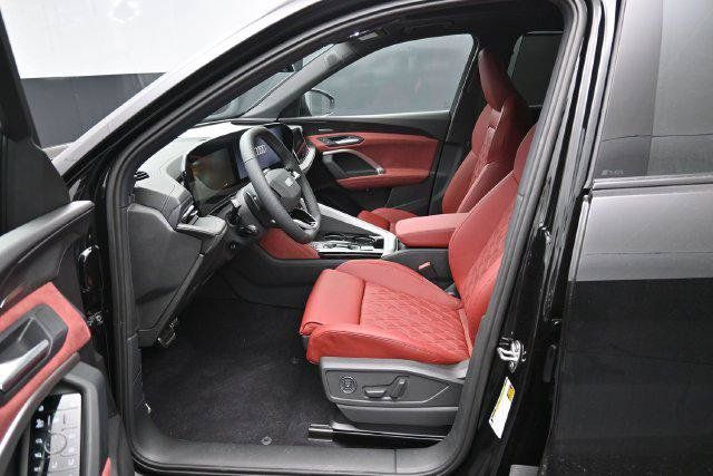 New 2026 Audi SQ5 Prestige AWD/4WD image 9